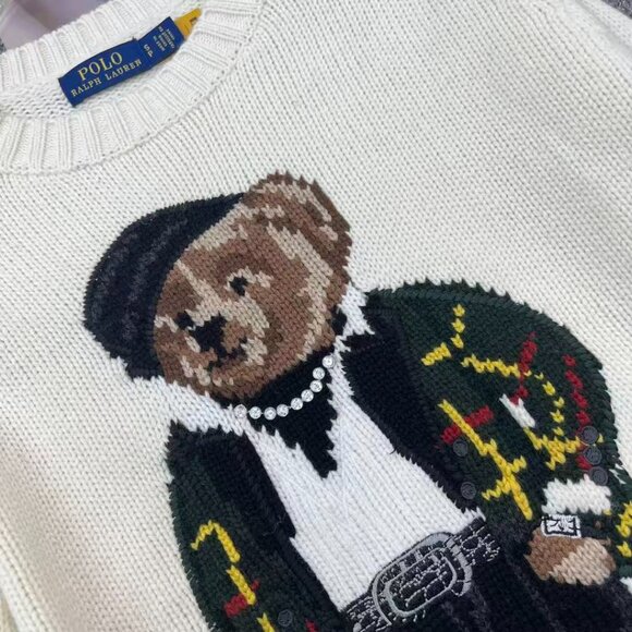 Polo Ralph Lauren White sweater with bear pattern - Picture 8 of 12